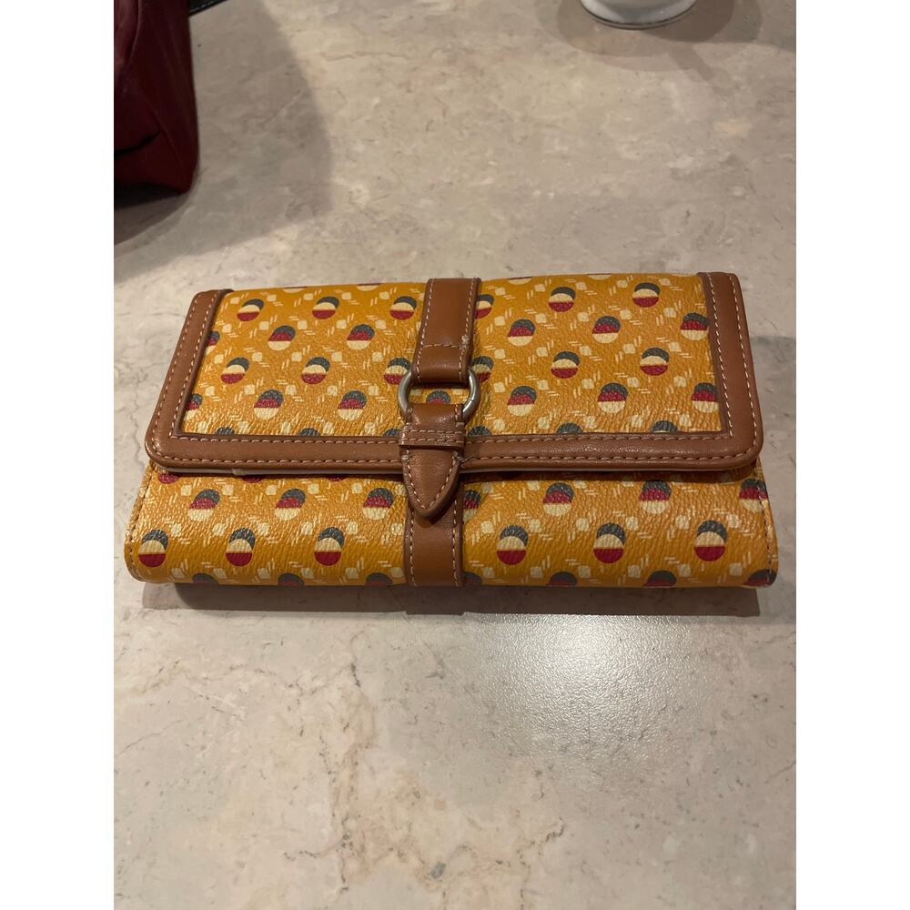 Nine & Co. Nine West Women’s Trifold Wallet Gold with Circles Brown Trim 7.5x4.5
